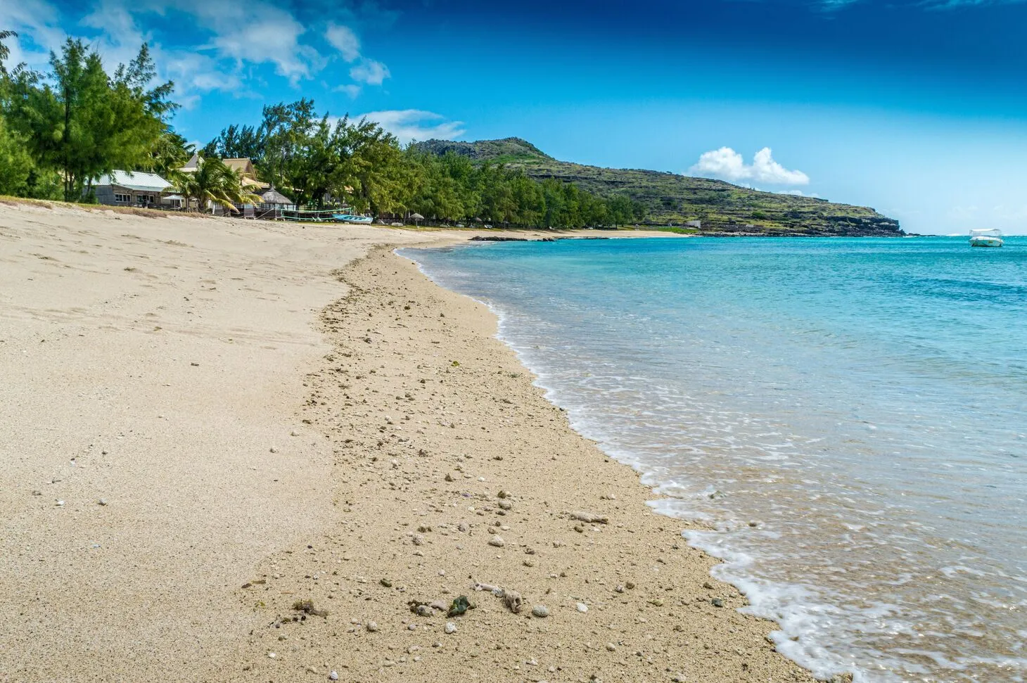 Illustration de l'article : Voyage de noces : Maurice ou Seychelles ? Et si vous n’aviez pas à choisir ? Le dilemme classique des futurs mariés