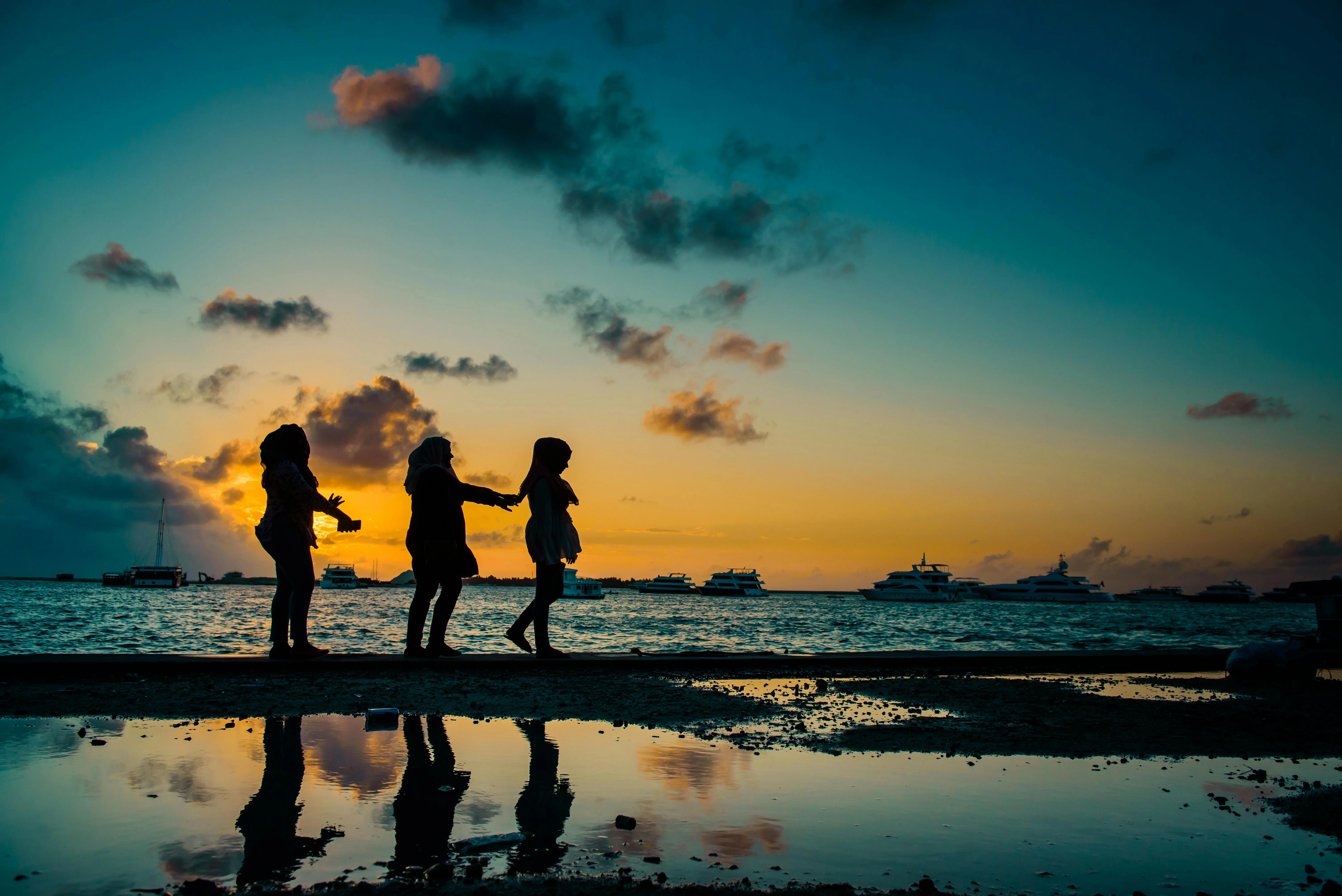 Femmes voyageant ensemble Amanéa